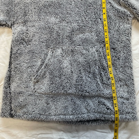 32 Degrees 4 Women's Cozy oversized sherpa hoodies - Gray, Green, Blue, Pink - Picture 6 of 11